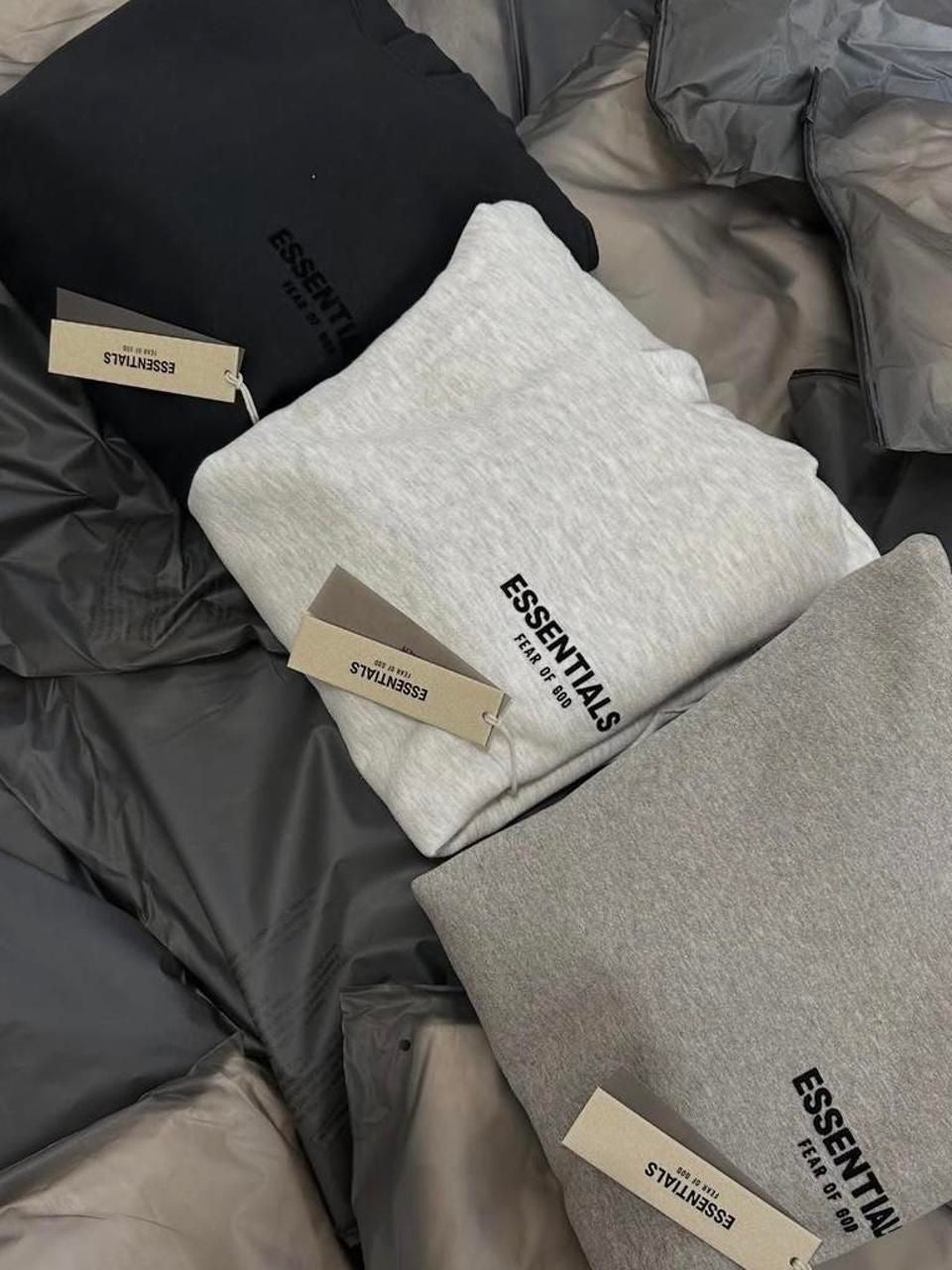 Essentials Set